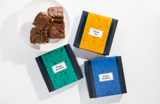 Customizable sleeves for your Killer Brownie gift box - one for every occasion!